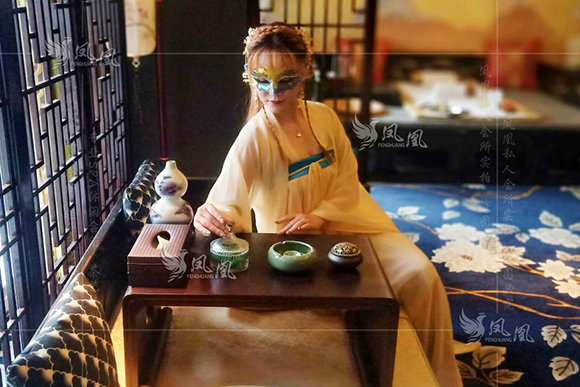 朋友带我去了重庆这家男士按摩Spa休闲会馆，环境上档次超有特色